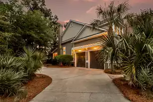 1563 Capel St, Mount Pleasant, SC 29466 - Photo 5