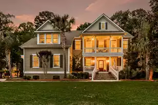 1563 Capel St, Mount Pleasant, SC 29466 - Photo 1