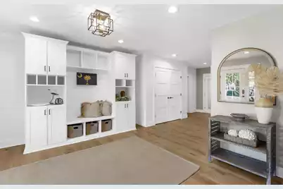 978 Law Lane, Mount Pleasant, SC 29464 - Photo 3