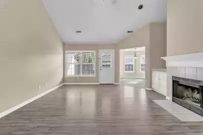 1004 Cobblestone Boulevard, Summerville, SC 29486 - Photo 9