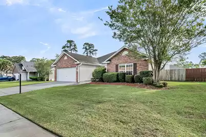 1004 Cobblestone Boulevard, Summerville, SC 29486 - Photo 3