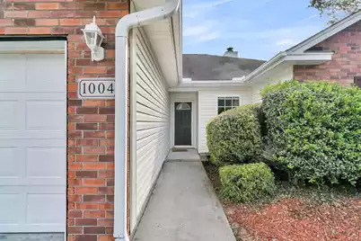 1004 Cobblestone Boulevard, Summerville, SC 29486 - Photo 5