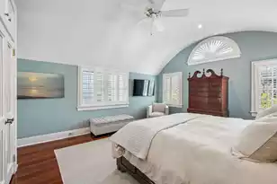 18 Water St, Charleston, SC 29401 - Photo 33