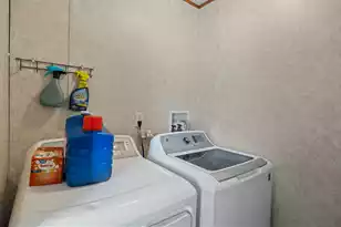 1442 Poplar Hill Dr, Ridgeville, SC 29472 - Photo 9