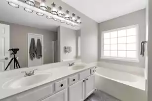 109 Hollytree Cir, Ladson, SC 29456 - Photo 11