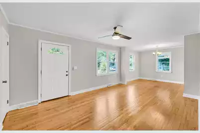 5622 Meadow Avenue, North Charleston, SC 29406 - Photo 7
