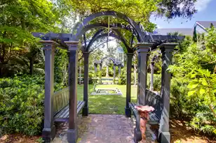 7 Legare St, Charleston, SC 29401 - Photo 51