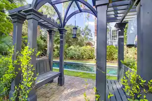 7 Legare St, Charleston, SC 29401 - Photo 59