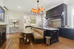 7 Legare St, Charleston, SC 29401 - Photo 11