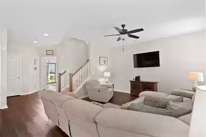 482 Spectrum Road, Summerville, SC 29486 - Photo 9