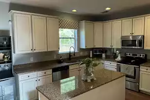 153 Gaslight Blvd, Summerville, SC 29483 - Photo 11