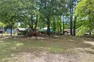 102 Bonneau St, Bonneau, SC 29431 - Photo 13