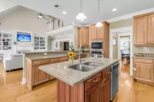 1006 King Mountain Dr, Summerville, SC 29483 - Photo 17