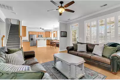 2116 Tall Grass Circle, Mount Pleasant, SC 29466 - Photo 5