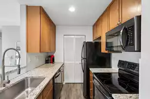 265 Alexandra Dr, Mount Pleasant, SC 29464 - Photo 11