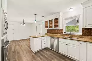 100 Kent Cir, Ladson, SC 29456 - Photo 9