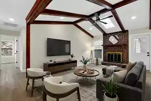 215 Horseshoe Dr, Goose Creek, SC 29445 - Photo 9