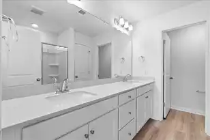 4633 Forest Hills Dr, North Charleston, SC 29418 - Photo 27