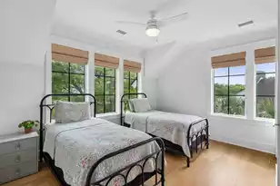 924 Pitt St, Mount Pleasant, SC 29464 - Photo 51