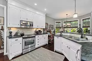 2722 Seastrand Ln, Mount Pleasant, SC 29466 - Photo 17