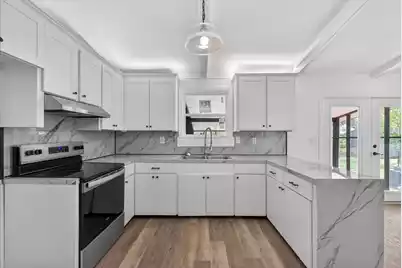 4025 Olivia Drive, North Charleston, SC 29418 - Photo 9