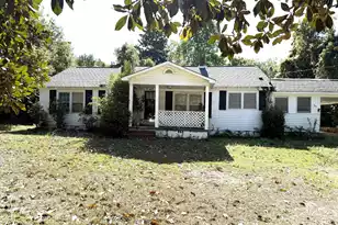 1522 Lee Street E, Camden, SC 29020 - Photo 1