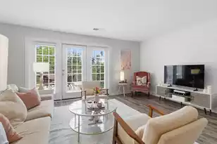 245 Heritage Cir, Mount Pleasant, SC 29464 - Photo 11