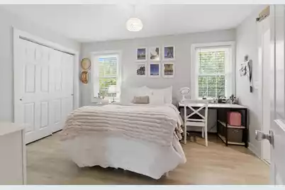 245 Heritage Circle, Mount Pleasant, SC 29464 - Photo 19