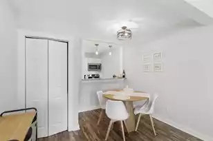 245 Heritage Cir, Mount Pleasant, SC 29464 - Photo 9