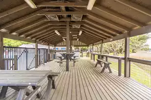 288 Molasses Ln, Mount Pleasant, SC 29464 - Photo 129