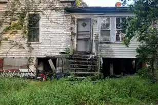 1554 Glover St, Orangeburg, SC 29115 - Photo 9