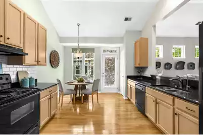 182 Cartright Street, Charleston, SC 29492 - Photo 5