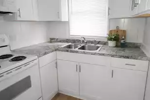 103 Holly St E, Hampton, SC 29924 - Photo 3