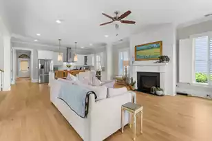 3894 Fifle St, Mount Pleasant, SC 29466 - Photo 9