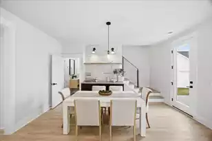 676 Blueway Ave, Summerville, SC 29486 - Photo 15