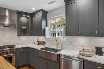 19 Water Street, Charleston, SC 29401 - Photo 13