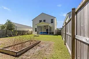 272 Cameron St, Summerville, SC 29486 - Photo 39