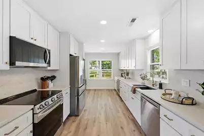 219 Pointer Drive, Summerville, SC 29485 - Photo 7