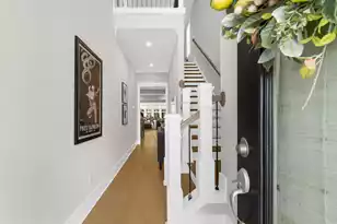 2958 Clearwater Dr, Mount Pleasant, SC 29466 - Photo 3