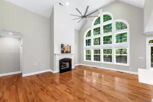 8618 Fairway Woods Dr W, North Charleston, SC 29420 - Photo 5