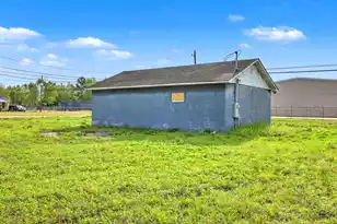 530 Church Street S, Lake City, SC 29560 - Photo 5