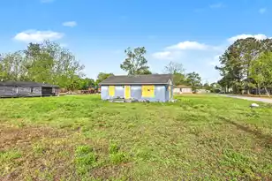 530 Church Street S, Lake City, SC 29560 - Photo 13