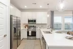 5020 Buggs Ln, Summerville, SC 29485 - Photo 5