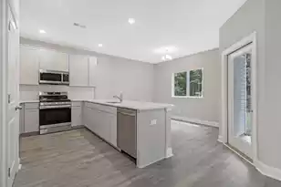 5012 Buggs Ln, Summerville, SC 29485 - Photo 5