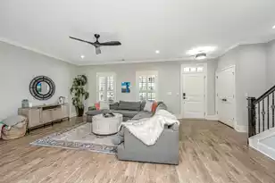 3435 Yarmouth Dr, Mount Pleasant, SC 29466 - Photo 9