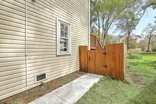 1152 Bradford Ave, Charleston, SC 29412 - Photo 35