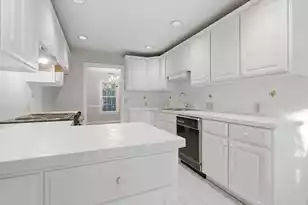 32 32nd Ave, Isle Of Palms, SC 29451 - Photo 13