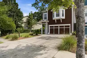 2536 Kings Gate Ln, Mount Pleasant, SC 29466 - Photo 3