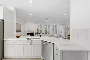 2267 Marsh Dr N, Mount Pleasant, SC 29466 - Photo 9