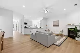 2267 Marsh Dr N, Mount Pleasant, SC 29466 - Photo 15